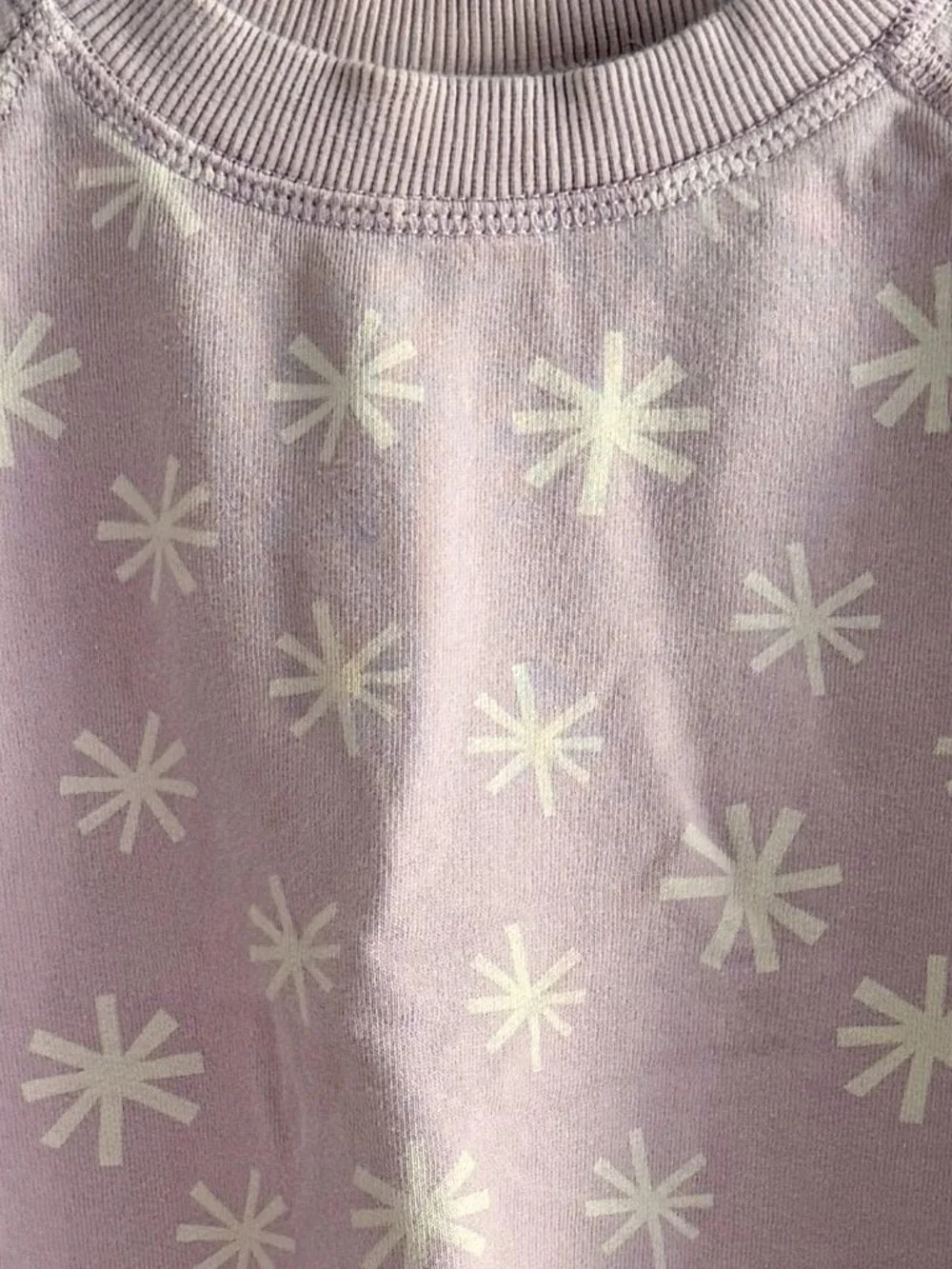 Hanna Andersson Lavender Crewneck Sweatshirt Starburst Snowflake Print Size 8
